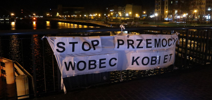 Plakaciary w Elblągu. Żeby niewidoczne stało się widoczne
