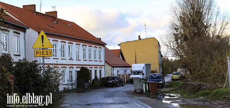 Jaśniej i bezpieczniej na ul. Grochowskiej i Lotniczej