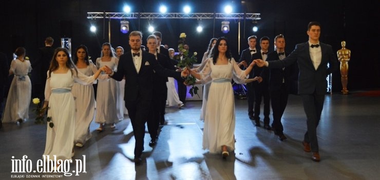 „Przeżyjcie ten bal tak, żeby na zawsze został w Waszej pamięci”. Za nami Studniówka I LO