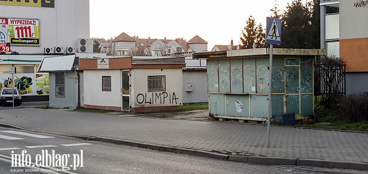 Stare kioski szpec ul.Mickiewicza. Powinny zosta usunite, przekonuje nasza Czytelniczka 