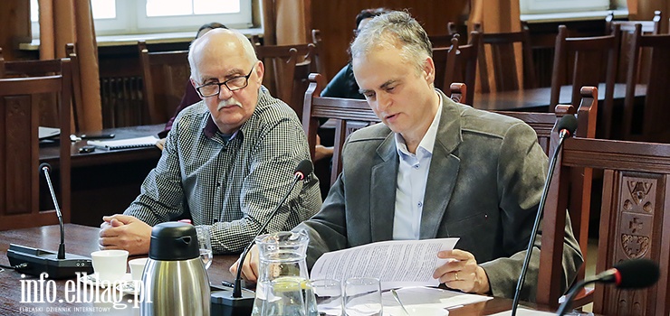 Liczne skargi i za obsuga. egluga Ostrdzko-Elblska to problem, przekonuj radni