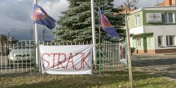 Trwa Strajk! Tramwaje nie wyjecha�y na tory. ZKM przygotowa� zast�pcz� komunikacj�