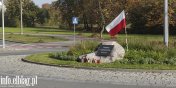 "Komu strasznie przeszkadza flaga w tym miejscu". Rondo Obrocw Birczy znw "odwiedzili" chuligani