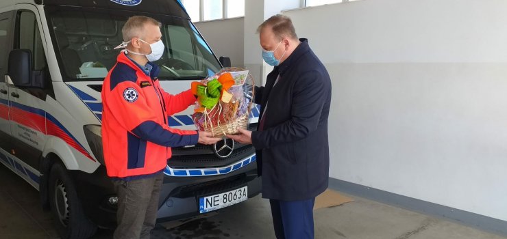 Życzenia świąteczne dla elbląskich medyków