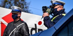 Elbl�g: 17 kierowc�w straci�o prawo jazdy za przekroczenie pr�dko�ci. To efekt weekendowych kontroli