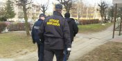 Poszukiwany przez policj, zatrzymany przez stra miejsk