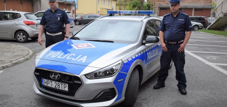 Policjanci ok. północy wezwani do topiącego się mężczyzny