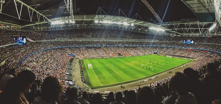 Piłka nożna zyskuje punkty, w walce z pandemią - LVBet bonus