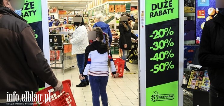 Czy w elblskich Biedronkach przestrzegane s nakazy wprowadzone przez Rzd?