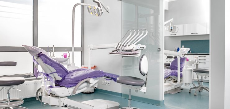 Piękne i równe zęby to ważny atut