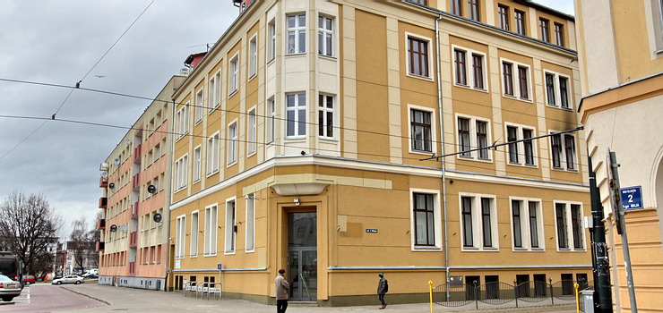 Miasto sprzedao lokal przy ul. 1 Maja. Dawn siedzib banku kupili lekarze