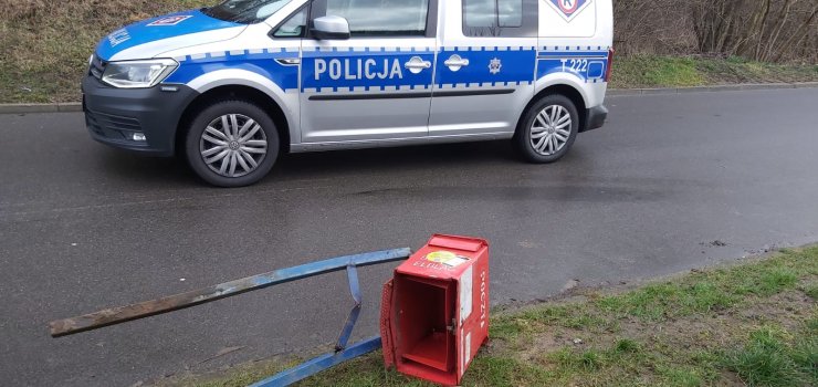 Elbląg. Miał w aucie „niebieskiego koguta”… udało mu się być pierwszym na miejscu zdarzenia, swojego zdarzenia