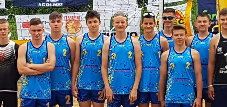 Kadeci IKS Atak z brązowymi medalami Mistrzostw Województwa Kadetów w Siatkówce Plażowej