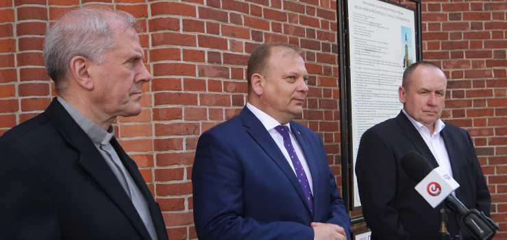 Wieża Katedry św. Mikołaja od dziś otwarta dla zwiedzających. "Bilety są po 4 zł i 2 zł"