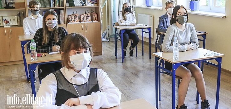 "Skłamałabym, gdybym powiedziała, że nie mam obaw". Elbląscy rodzice o powrocie dzieci do szkół