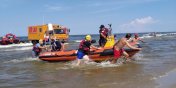 Tragedia na plaży w Sztutowie. Utonął policjant ratujący 12-letnią dziewczynkę