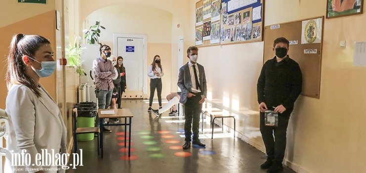  Szkoły będą funkcjonować na innych zasadach. "Nie można wykorzystać jednej procedury we wszystkich placówkach"