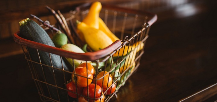 Więcej płacimy za żywność? "Chleb, wędliny, owoce... wszystko jest coraz droższe"