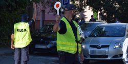 Policjanci podsumowali weekend. 6 nietrze�wych kierowc�w i 4 zatrzymania za 50+