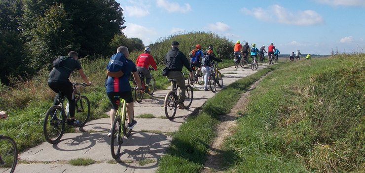 Rowerowe odwiedziny domu podcieniowego. Ruszamy w niedzielę o 10.00