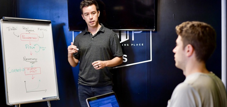 Elbląg: Mamy boom na korepetycje? "Uczniowie sobie odpuścili. Teraz nadrabiają zaległości"