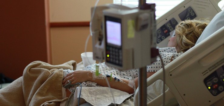 Wojewoda szuka chętnych do opieki nad zakażonymi koronawirusem. Jakie jest zainteresowanie?