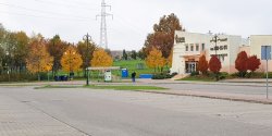 Po wprowadzonych zakazach pustki przed cmentarzami - zobacz zdj�cia