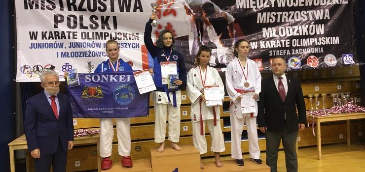 Mistrzostwa Polski w karate. Brązowy medal dla Igi Bewicz