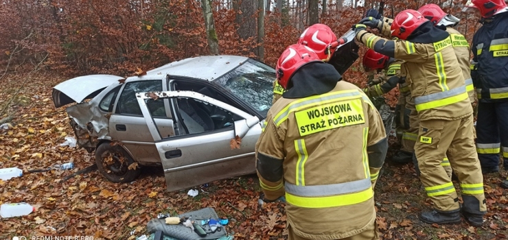 Dachowanie opla na drodze krajowej 54