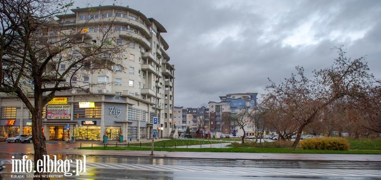 Inwestycja mieszkaniowa przy al. Tysiąclecia nie zostanie zrealizowana? Wraca temat hotelu w tym miejscu