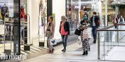 Tumruszy na zakupy. Policja planuje kontrole w elblskich centrach handlowych?