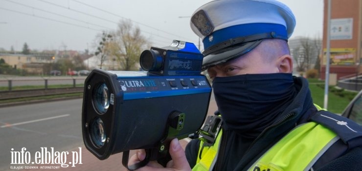 Policjanci zatrzymali pijanego kierowcę