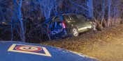 Ulica Kościuszki: Auto wjechało w drzewo. Jedna osoba poszkodowana