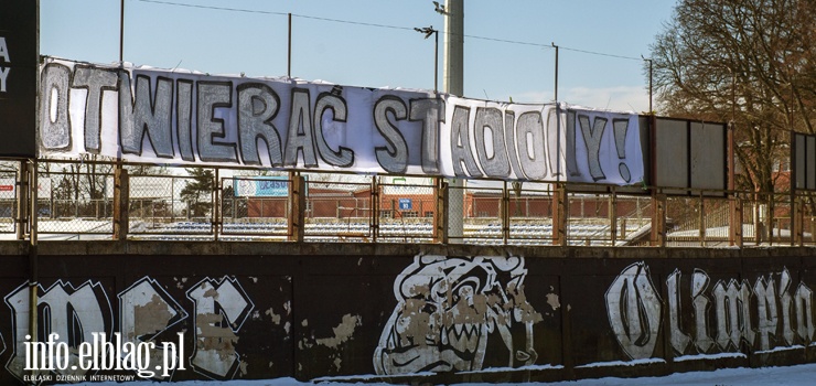 Otwierać stadiony! Elbląscy kibice chcą wrócić na trybuny