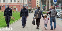 Sypi si mandaty za brak maseczek. Od jutra grorwnie za noszenie przybic?