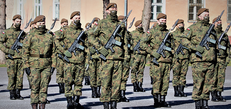 Uroczysta przysiga wojskowa w 4 Warmisko-Mazurskiej Brygadzie Obrony Terytorialnej