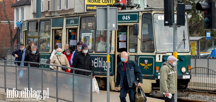 Elbląscy policjanci nie stwierdzili przekroczenia limitu pasażerów w tramwajach czy autobusach