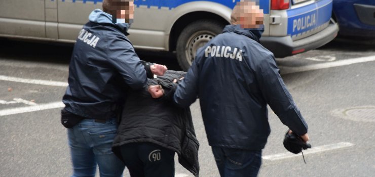 37-latka zatrzymana pod zarzutem kradziey kosmetykw
