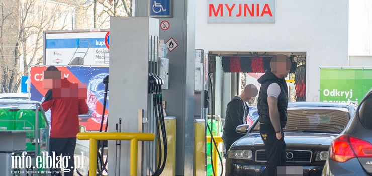 Czy na stacjach paliw w Elblągu nie obowiązuje już noszenie maseczek?