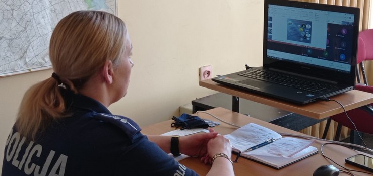 Elbląg: Zajęcia on-line z uczniami