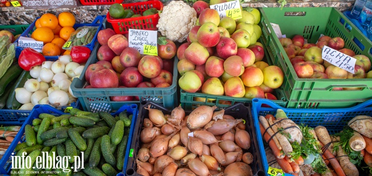Tak drogo nie było od 20 lat. "Maliny za 100 zł, truskawki za 30 zł, kogo na to stać?"