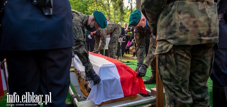 Jerzy Wilk został pochowany w Alei Zasłużonych na Cmentarzu Agrykola