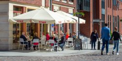 Elbl��anie t�umnie odwiedzali w niedziel� ogr�dki gastronomiczne - zobacz zdj�cia
