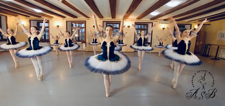 Akademia Sztuki Baletowej triumfuje w Mediolanie!