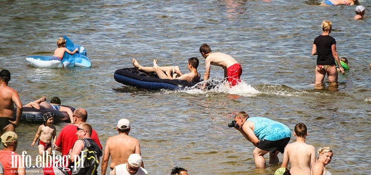 Zalew Wiślany: Plaże gotowe, legalnych kąpielisk... nie ma?