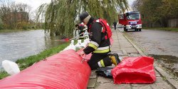 Poziom wody w rzece Elbl�g mo�e sie podnie��?