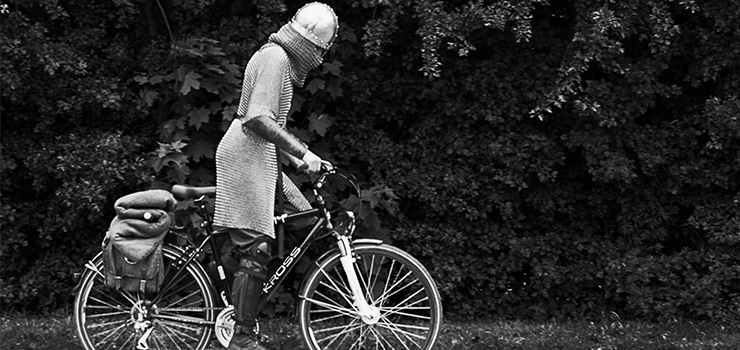 „Zdarza się” – fotografie Dominika Żyłowskiego w Galerii EL