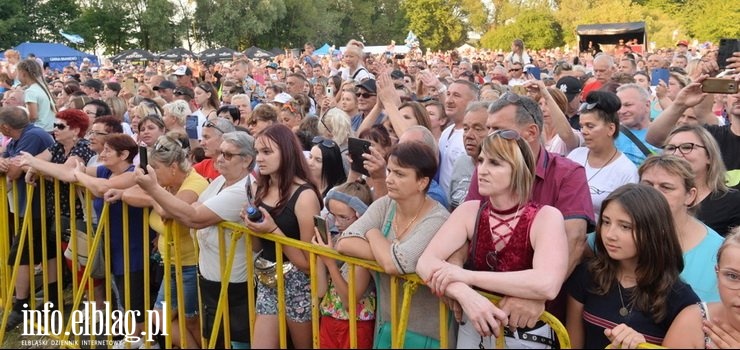 Nowa Pasłęka: koncert Zenka Martyniuka przyciągnął tłumy na Dzień Śledzia (zobacz zdjęcia)