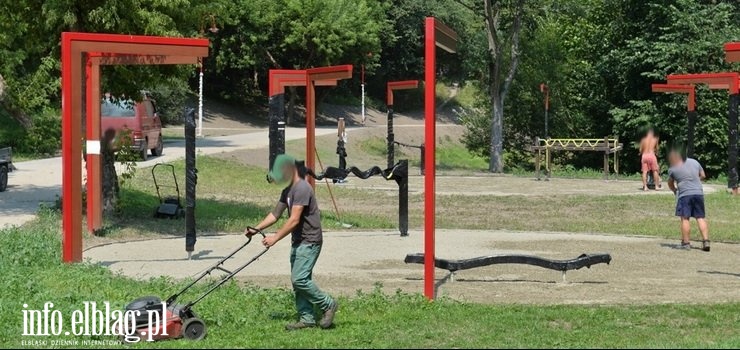 Trwa rewitalizacja Parku Dolinka. Czy inwestycja zostanie zakończona w terminie?