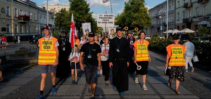 Prawie 480 km w 16 dni. Elblska Pielgrzymka Piesza dotara na Jasn Gr - zobacz zdjcia